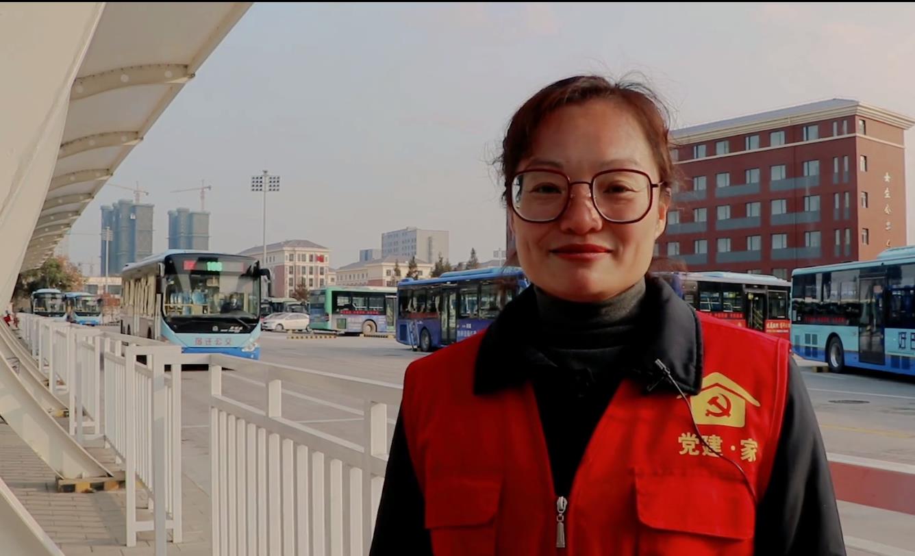 【新时代产业工人风采】市色漫
金牌职工——李伟